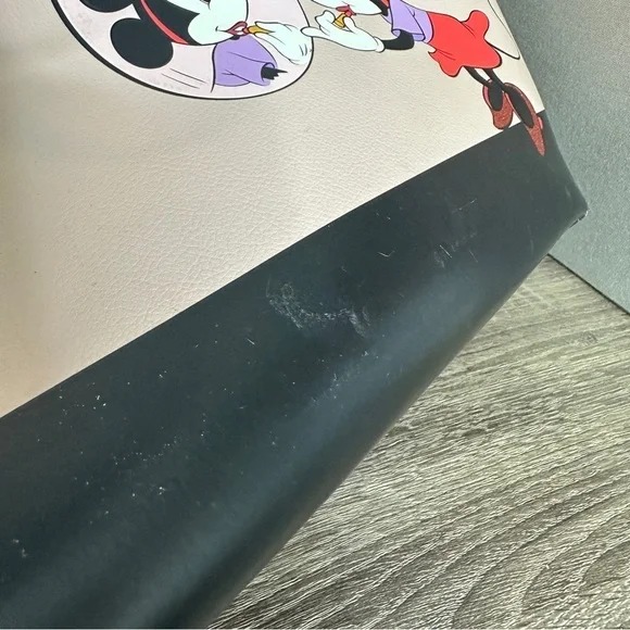 Disney X Kate Spade New York Minnie Mouse Large Tote - Picture 7 of 13
